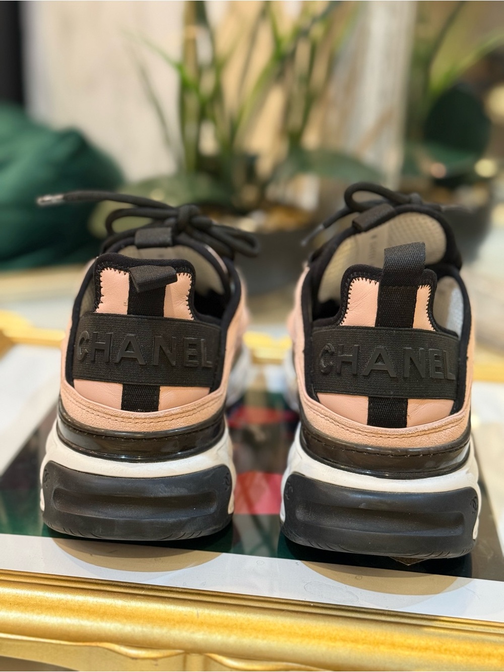 CHANEL Blush Pink and Black Suede Low-Top Sneakers - Picture 7 of 11